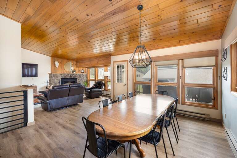 Serve up a delicious meal | Main Level