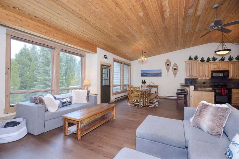 Enjoy the views | Main Level