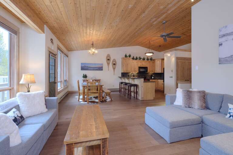 Kick back and relax | Main Level