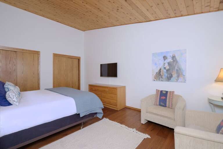 Sleep in while on vacation | Upper Level