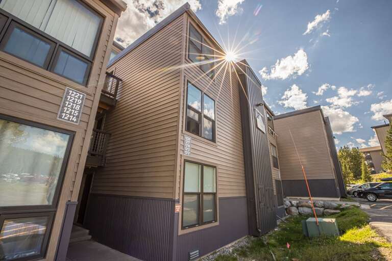 Beautiful blue skies | Exterior