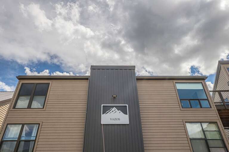 Beautiful Big Sky | Exterior