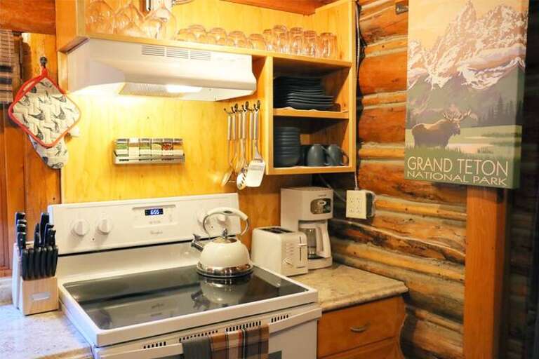 Cook up some good grub in the fully equipped kitchen.