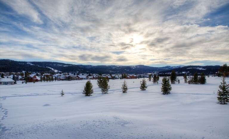 Winter skies have our hearts | Exterior