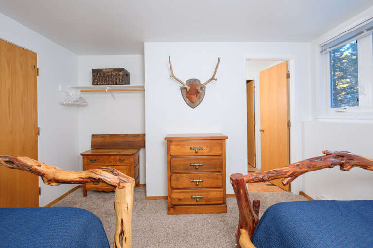 Enjoy the convenient bathroom | Lower Level