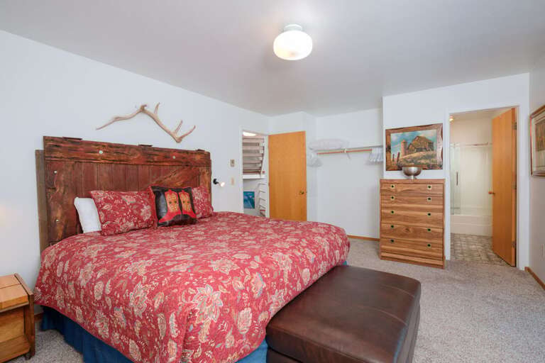 Get a good night's rest | Lower Level