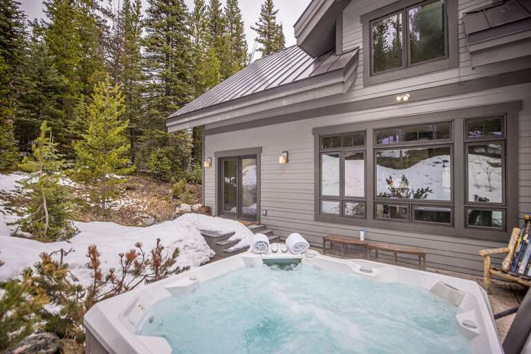 Soak in the private outdoor hot tub!