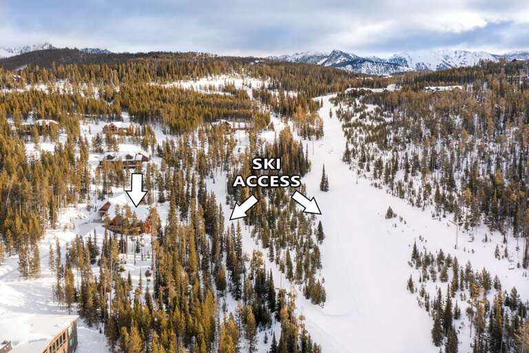 The home has direct access to the mountain | Exterior