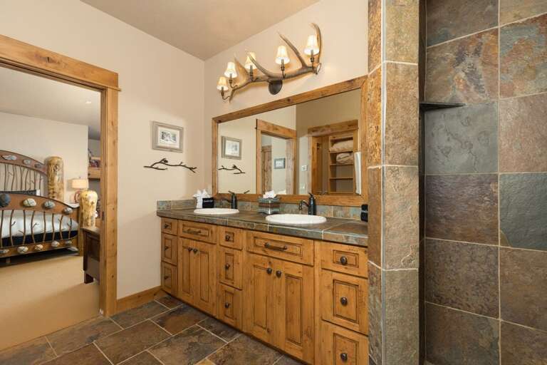 En-suite Bathroom | Main House | Lower Level