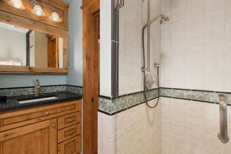 Hallway Bathroom | Guest Suite | Upper Level