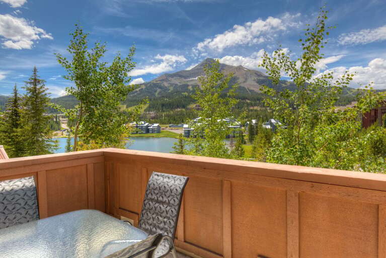 Beautiful views of Lone Peak and Lake Levinsky | Exterior