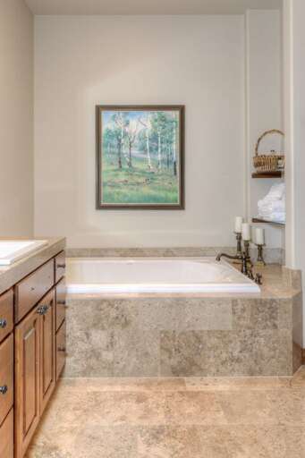 Relax in the bath | Main Level