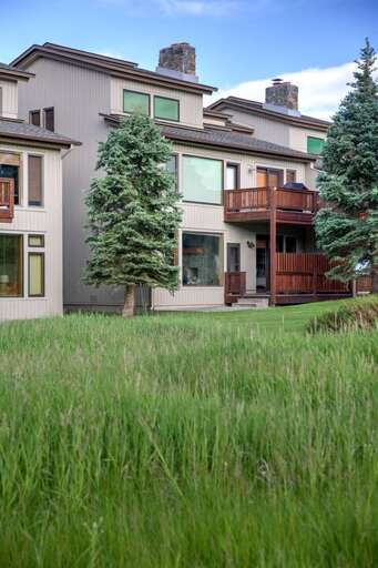 Play in the yard | Exterior Play in the yard | Exterior