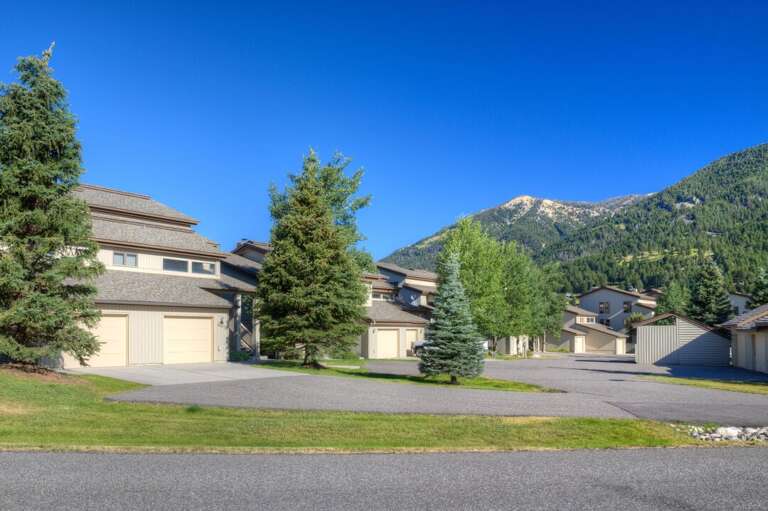 Mountain views | Exterior