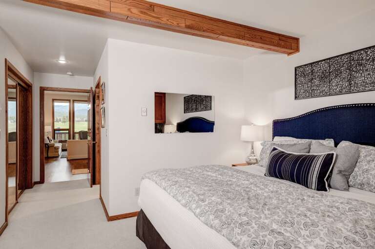 Snuggle up in bed | Main Level Snuggle up in bed | Main Level