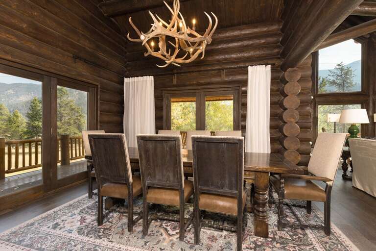 Dining Room | Main Level