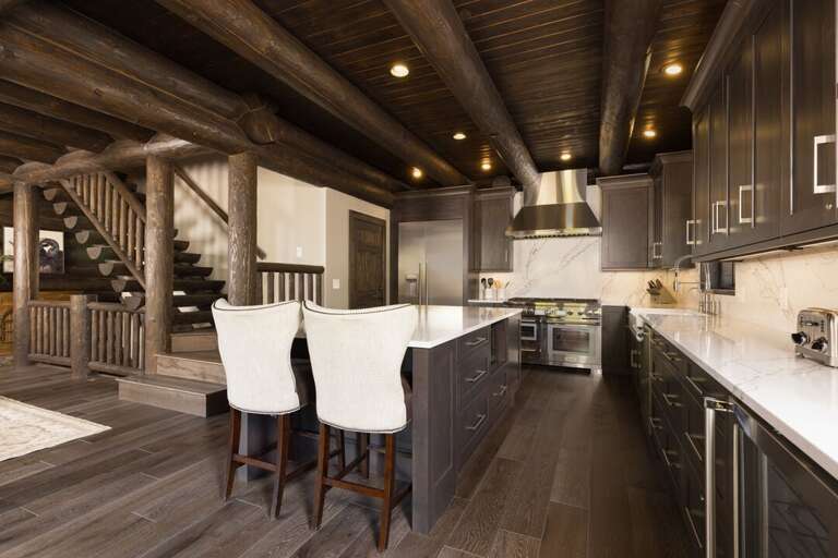 Kitchen | Main Level