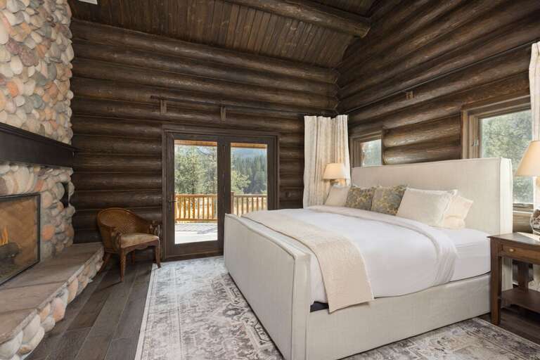 Primary Bedroom | Main Level