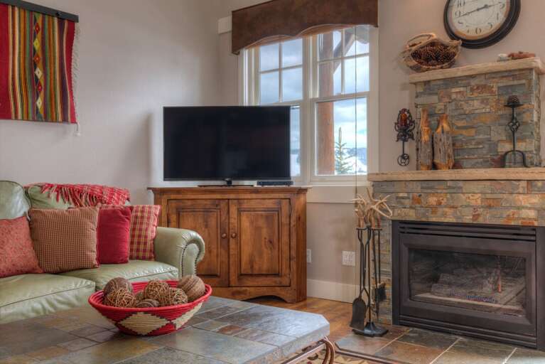 Watch a movie by the fire | Main Level Watch a movie by the fire | Main Level