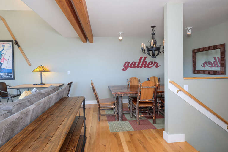 The open concept living area makes entertaining easy | Main Level