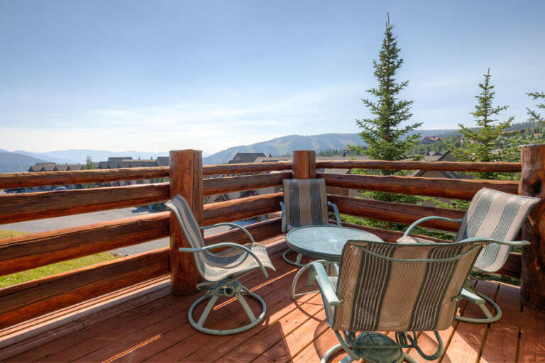 Have a picnic outside with friends and family | Exterior