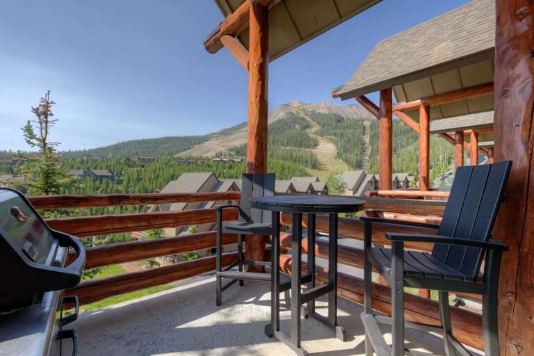 The views from the balconies are absolutely gorgeous | Exterior