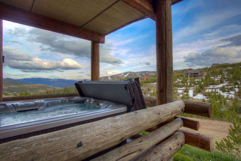 Beautiful views from the hot tub | Exterior