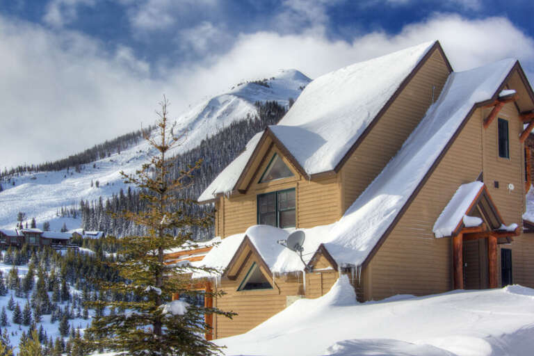 The mountain views are insane | Exterior