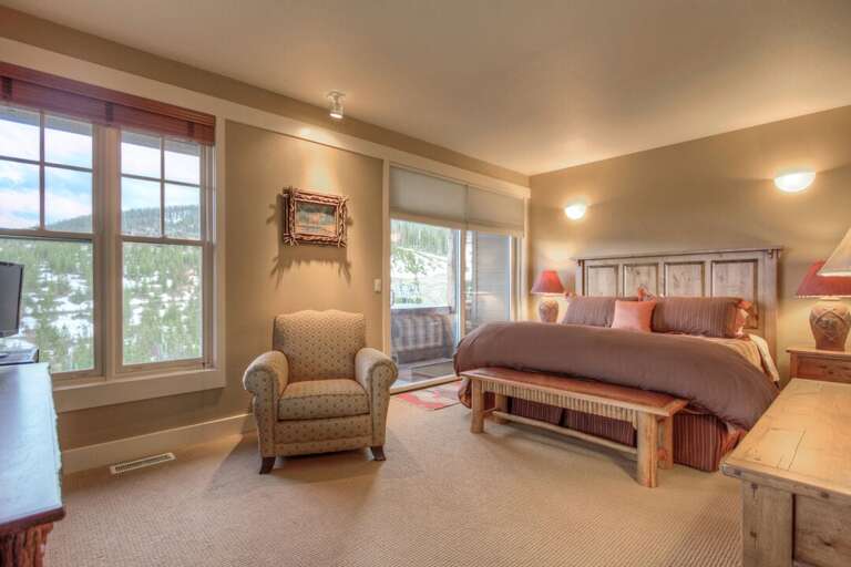 Have a peaceful night's rest in the master bedroom | Lower Level