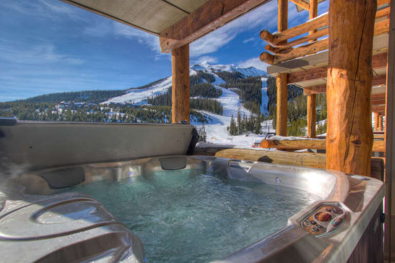 Watch the skiers go by in the hot tub | Exterior
