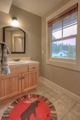 Watch the sunrise as you get ready | Upper Level