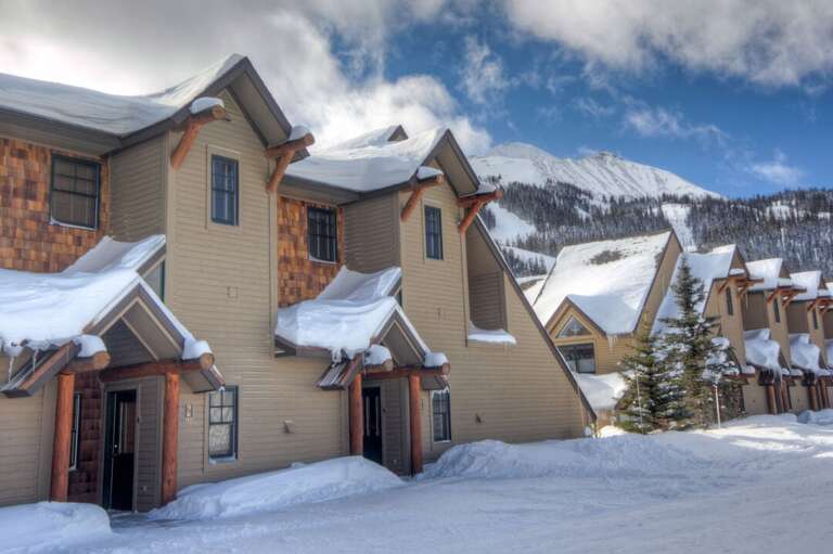 Beautiful blue skies | Exterior