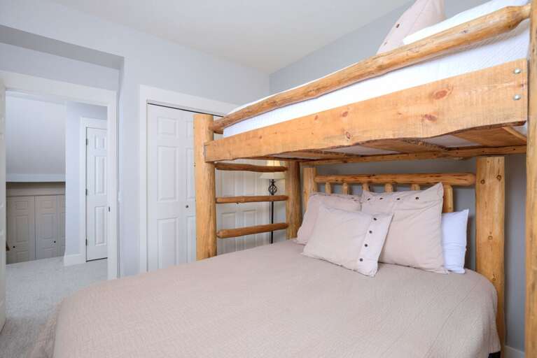 This room comfortably sleeps 3 | Lower Level