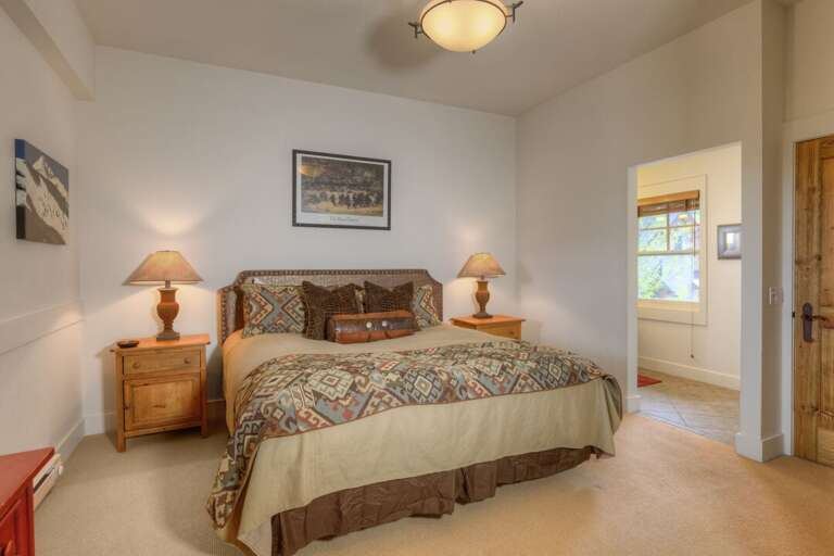 Sleep comfortably | Upper Level