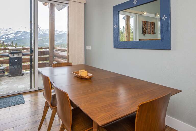 Dinner with a view | Main Level