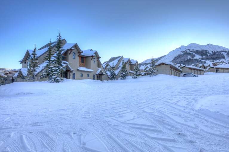 Idea Ski In/Out Access | Exterior