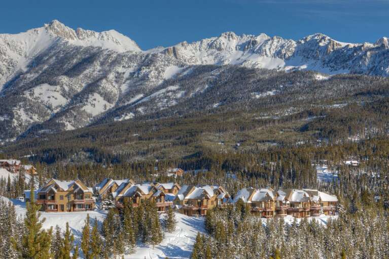 Ideal Moonlight Basin Location | Exterior