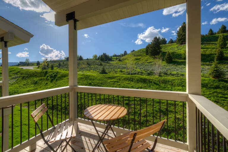 Enjoy a glass of wine | Exterior