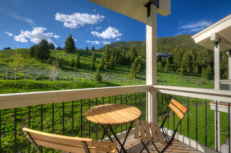 Enjoy the stunning views | Exterior