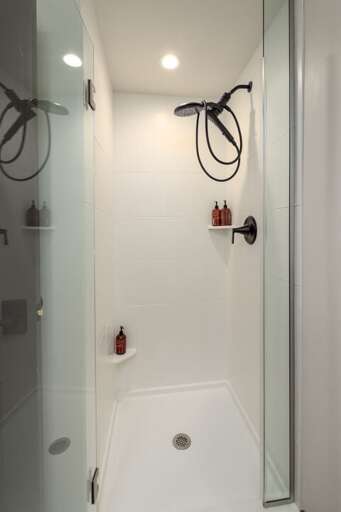 Take a hot shower after a day on the slopes | Main Level