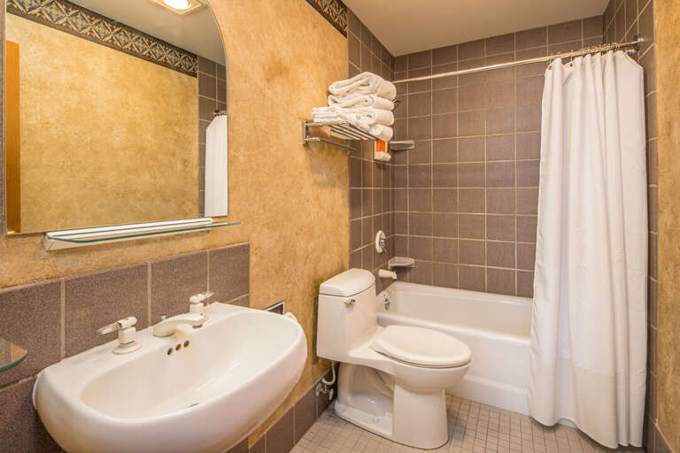 Take a hot bath after a day of adventures | Main Level Take a hot bath after a day of adventures | Main Level