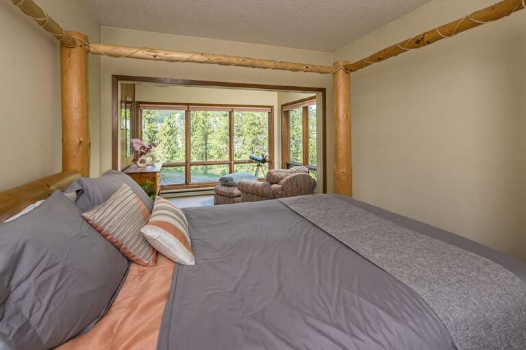 Extra seating area to relax