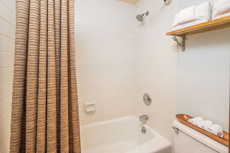 Have a hot shower | Main Level