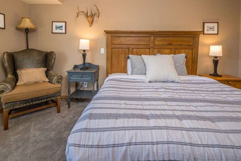 Unwind after a fun day of exploring | Upper Level