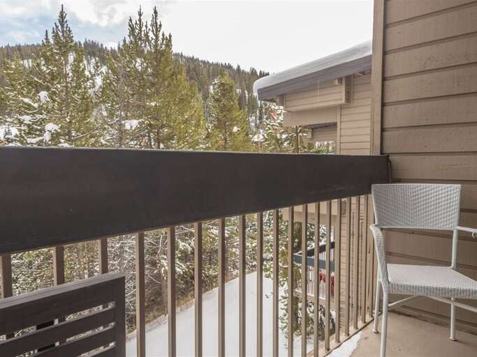 Relax with a glass of wine | Main Level