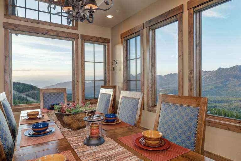 Dining Area | Main Level