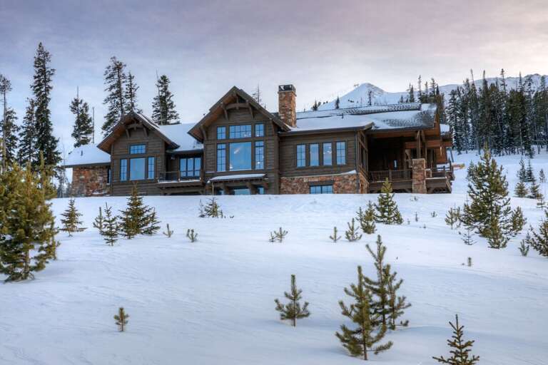 Exterior | Winter
