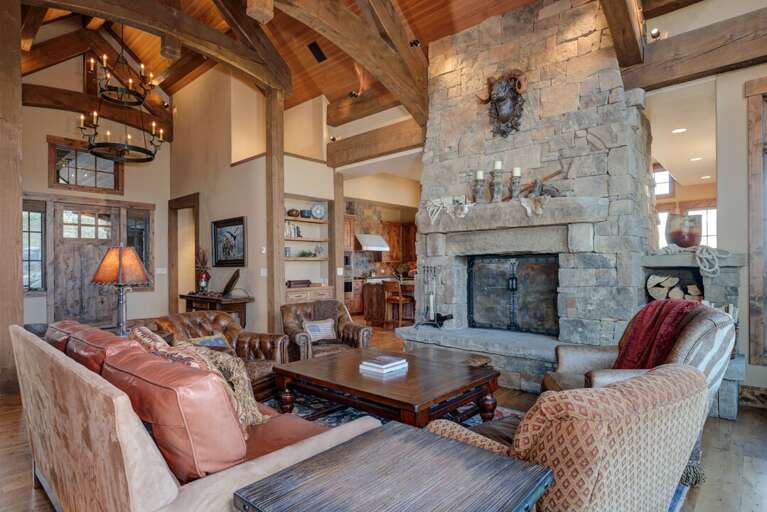 Living Area | Main Level