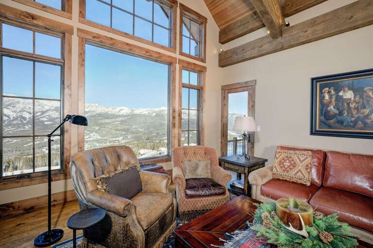 Living Area | Main Level