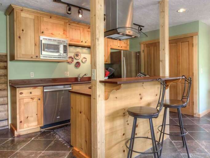 Chat while you cook | Main Level Chat while you cook | Main Level